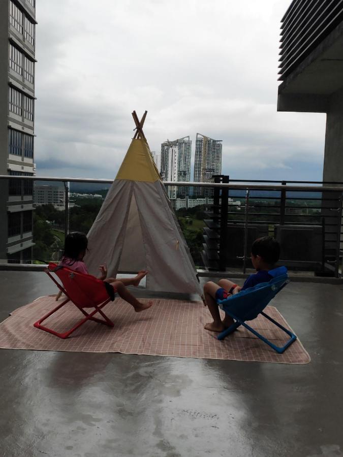 D Bunga مسلم Homestay Pool View Legoland Nusajaya Nusajaya (Iskandar Puteri) Exterior foto