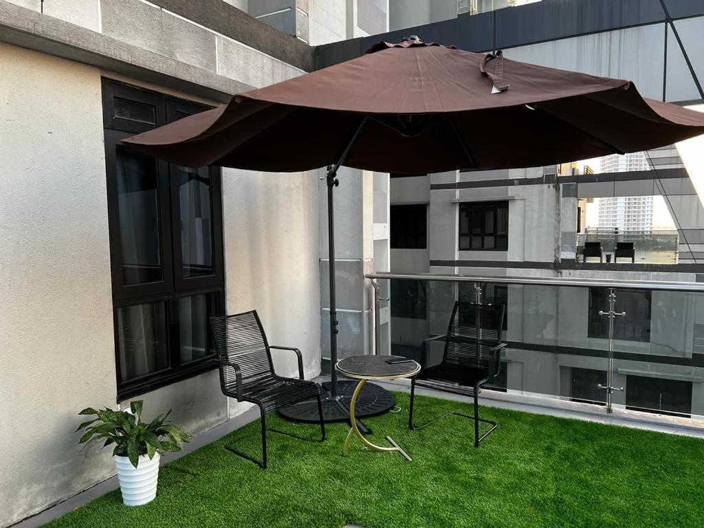 D Bunga مسلم Homestay Pool View Legoland Nusajaya Nusajaya (Iskandar Puteri) Exterior foto