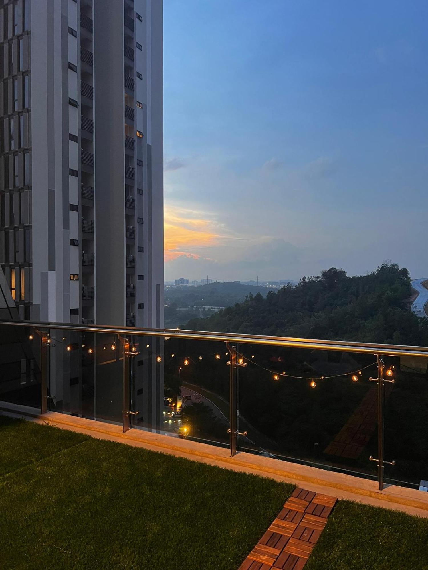 D Bunga مسلم Homestay Pool View Legoland Nusajaya Nusajaya (Iskandar Puteri) Exterior foto
