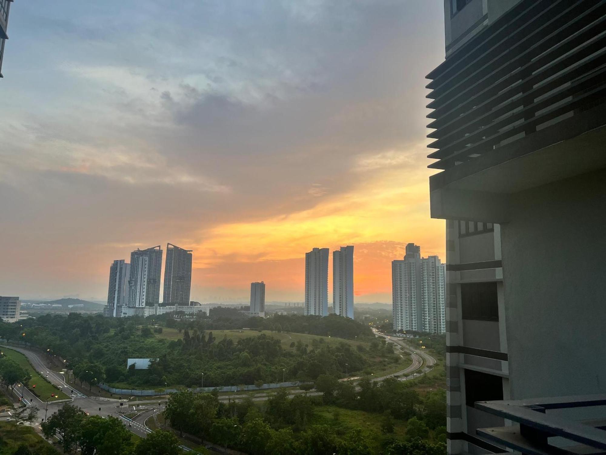 D Bunga مسلم Homestay Pool View Legoland Nusajaya Nusajaya (Iskandar Puteri) Exterior foto